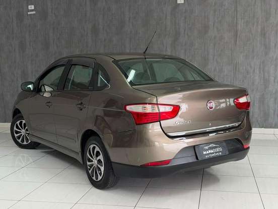 FIAT-SIENA-2014