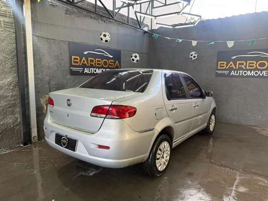 FIAT-SIENA-2010