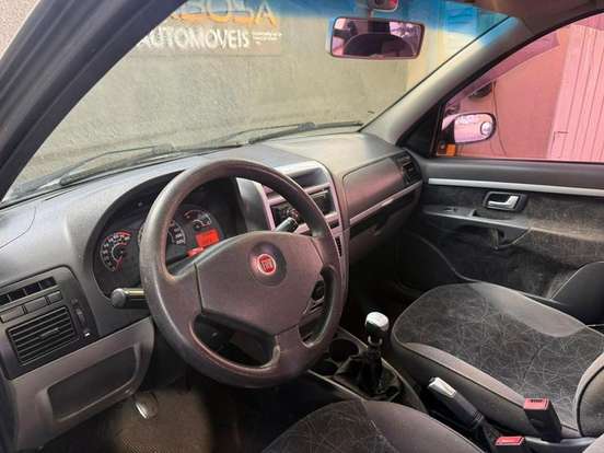 FIAT-SIENA-2010