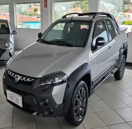 FIAT-STRADA-2016