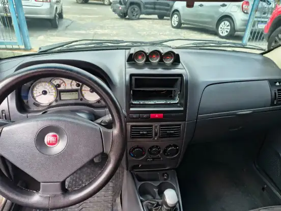FIAT-STRADA-1.8 MPI ADVENTURE CE 8V FLEX 2P MANUAL FIAT-STRADA-2009