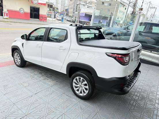 FIAT-STRADA-2024