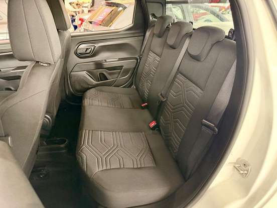 FIAT-STRADA-1.3 FIREFLY FLEX FREEDOM CD MANUAL FIAT-STRADA-2025