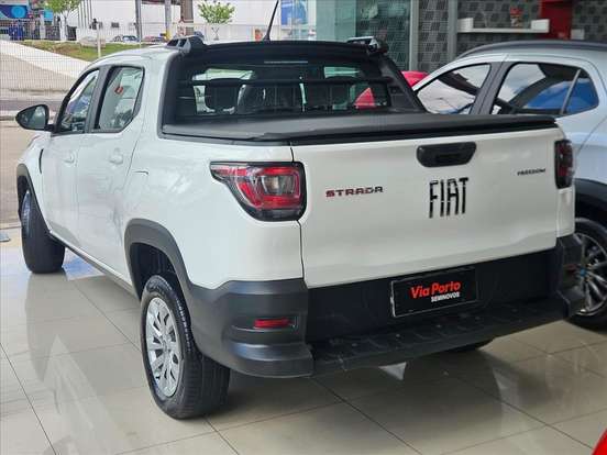 FIAT-STRADA-2024