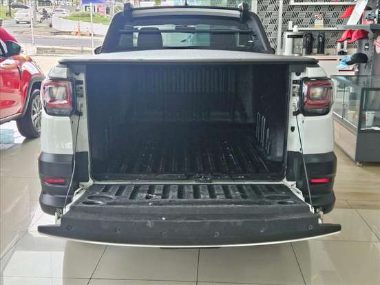 FIAT-STRADA-1.3 FIREFLY FLEX FREEDOM CS MANUAL FIAT-STRADA-2025