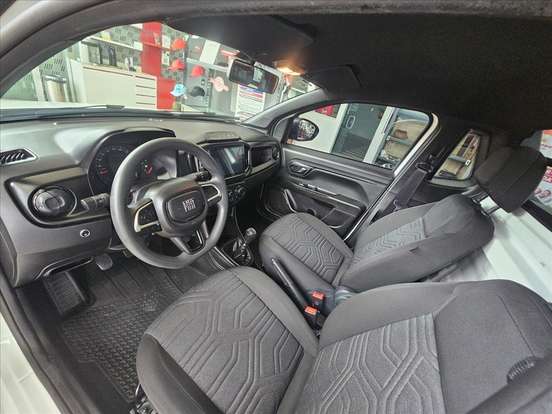 FIAT-STRADA-1.3 FIREFLY FLEX FREEDOM CS MANUAL FIAT-STRADA-2025