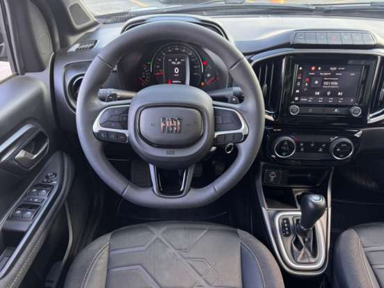 FIAT-STRADA-2024