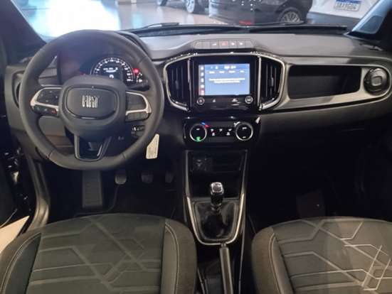 FIAT-STRADA-2024
