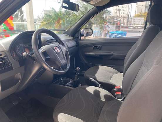 FIAT-STRADA-2019