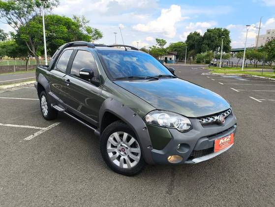 FIAT STRADA 1.8 MPI ADVENTURE CD 16V FLEX 2P AUTOMÁTICO