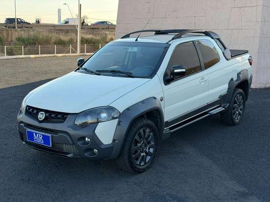FIAT-STRADA-2016