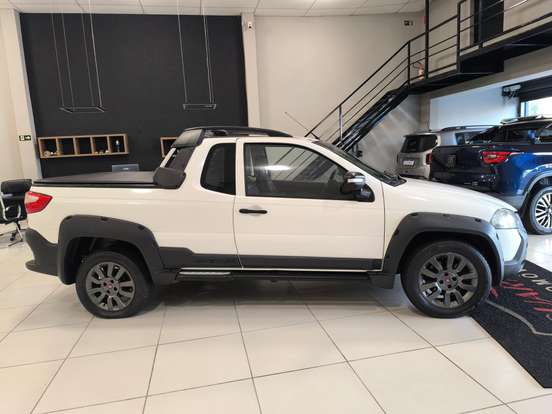 FIAT-STRADA-1.8 MPI ADVENTURE CE 16V FLEX 2P MANUAL FIAT-STRADA-2015