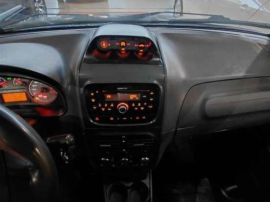 FIAT-STRADA-1.8 MPI ADVENTURE CE 16V FLEX 2P MANUAL FIAT-STRADA-2013
