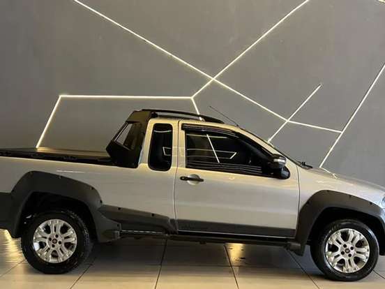 FIAT-STRADA-1.8 MPI ADVENTURE CE 8V FLEX 2P MANUAL FIAT-STRADA-2011