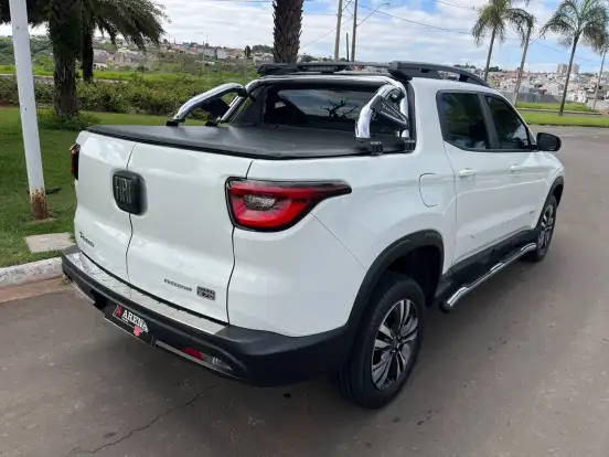 FIAT-TORO-1.3 TURBO 270 FLEX FREEDOM AT6 FIAT-TORO-2024