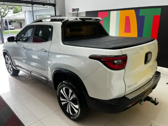 FIAT-TORO-1.3 TURBO 270 FLEX VOLCANO AT6 FIAT-TORO-2025