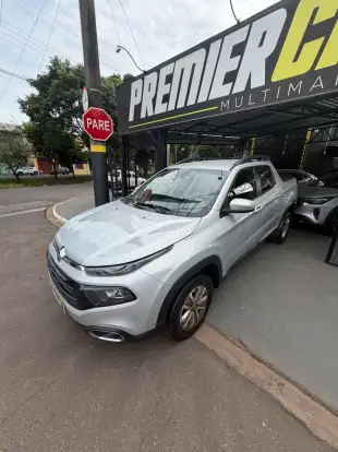 FIAT-TORO-2016