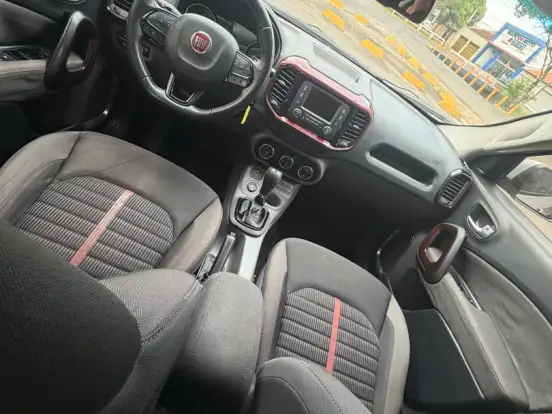 FIAT-TORO-1.8 16V EVO FLEX FREEDOM AT6 FIAT-TORO-2016