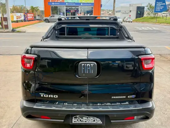 FIAT-TORO-1.8 16V EVO FLEX FREEDOM OPEN EDITION AT6 FIAT-TORO-2017