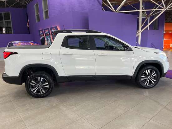 FIAT-TORO-1.3 TURBO 270 FLEX FREEDOM AT6 FIAT-TORO-2024