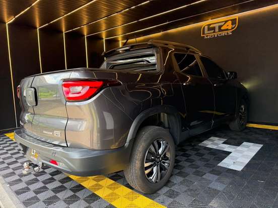 FIAT-TORO-1.3 TURBO 270 FLEX FREEDOM AT6 FIAT-TORO-2024