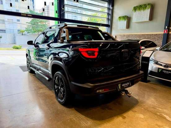 FIAT-TORO-1.3 TURBO 270 FLEX VOLCANO AT6 FIAT-TORO-2023