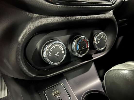 FIAT-TORO-2017