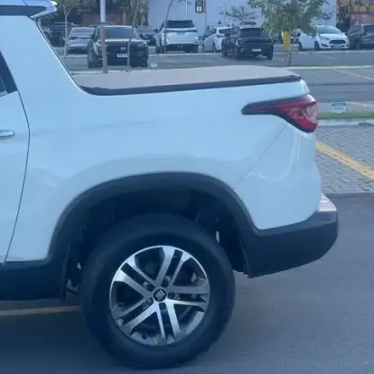 FIAT-TORO-2017