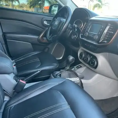 FIAT-TORO-2017