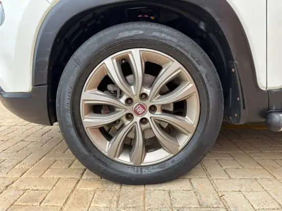 FIAT-TORO-2019