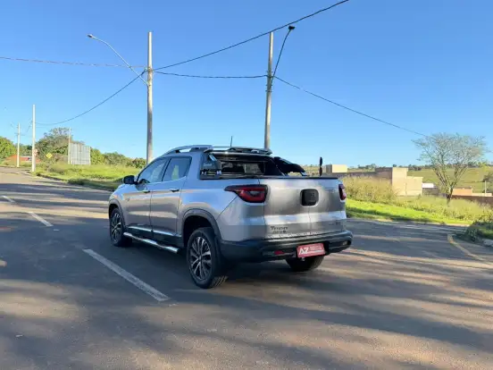 FIAT-TORO-2022
