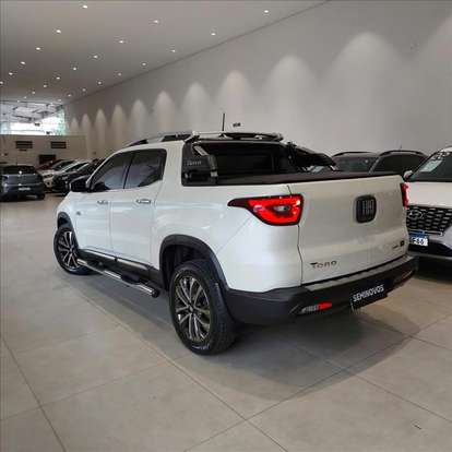 FIAT-TORO-2023