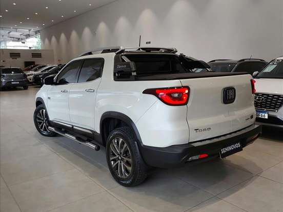 FIAT-TORO-2.0 16V TURBO DIESEL RANCH 4WD AT9 FIAT-TORO-2023