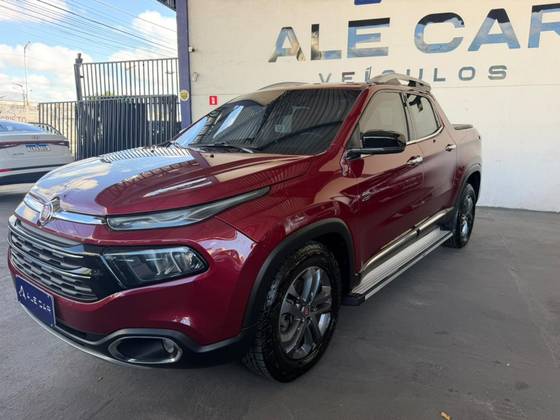 FIAT TORO 2.0 16V TURBO DIESEL VOLCANO 4WD AT9