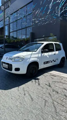 FIAT UNO 1.0 EVO VIVACE 8V FLEX 2P MANUAL