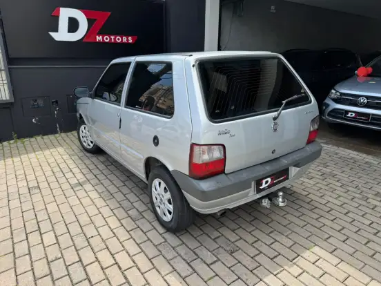 FIAT-UNO-1.0 MPI MILLE FIRE ECONOMY 8V FLEX 2P MANUAL FIAT-UNO-2011
