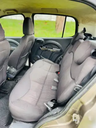 FIAT-UNO-2010