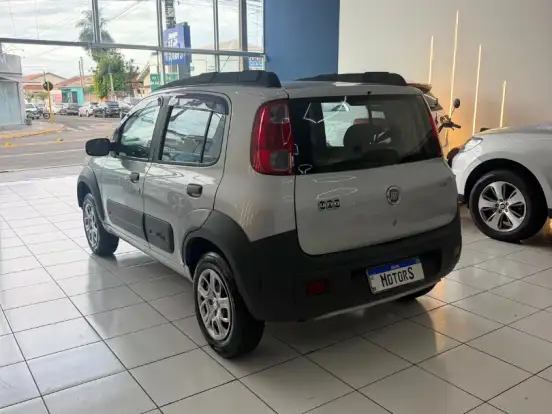 FIAT-UNO-1.0 WAY 8V FLEX 4P MANUAL FIAT-UNO-2011