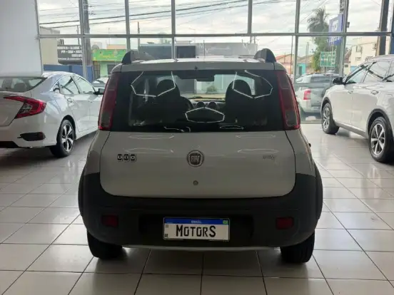 FIAT-UNO-1.0 WAY 8V FLEX 4P MANUAL FIAT-UNO-2011