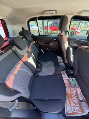 FIAT-UNO-2017