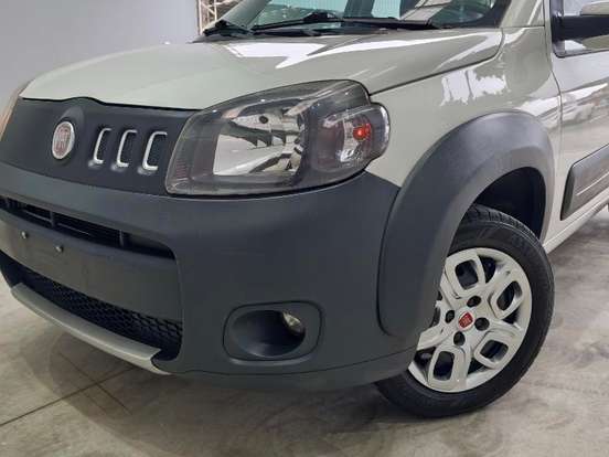 FIAT-UNO-1.0 EVO WAY 8V FLEX 4P MANUAL FIAT-UNO-2013