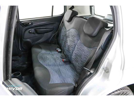 FIAT-UNO-2017