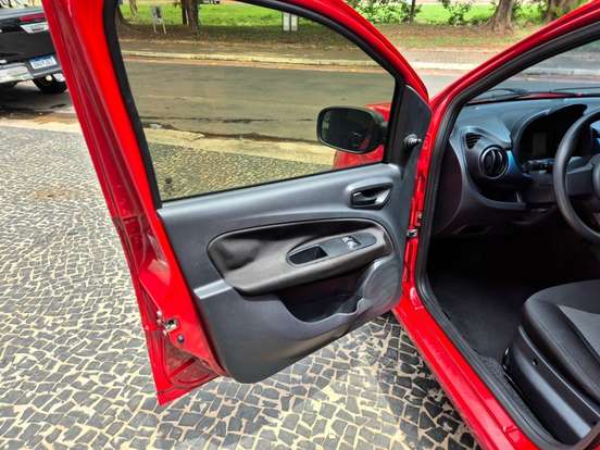 FIAT-UNO-2017