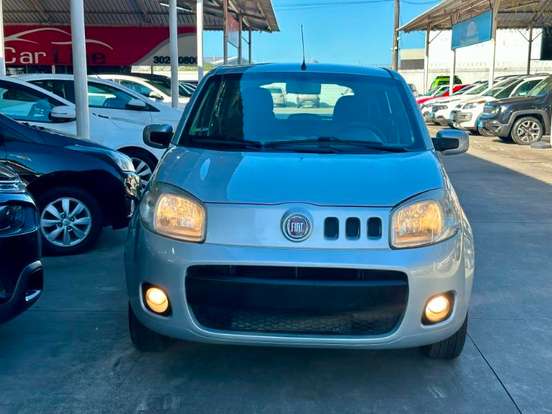 FIAT-UNO-1.0 VIVACE 8V FLEX 4P MANUAL FIAT-UNO-2011