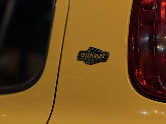 FIAT-UNO-1.4 EVO SPORTING 8V FLEX 4P MANUAL FIAT-UNO-2013