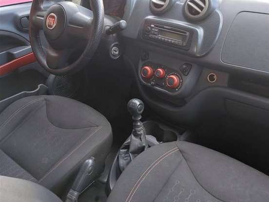FIAT-UNO-1.4 SPORTING 8V FLEX 4P MANUAL FIAT-UNO-2011