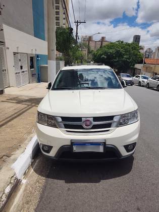 FIAT FREEMONT 2.4 PRECISION 16V GASOLINA 4P AUTOMÁTICO
