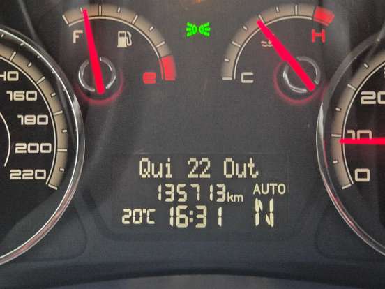 FIAT-GRAND SIENA-1.6 MPI ESSENCE 16V FLEX 4P AUTOMATIZADO FIAT-GRAND SIENA-2012