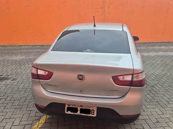 FIAT-GRAND SIENA-1.6 MPI ESSENCE 16V FLEX 4P AUTOMATIZADO FIAT-GRAND SIENA-2012