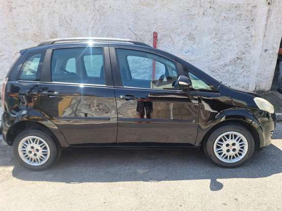 FIAT-IDEA-1.4 MPI ATTRACTIVE 8V FLEX 4P MANUAL FIAT-IDEA-2012